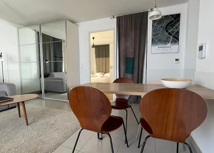 Avec Terrasse - Cite Du Vin Apartamento *