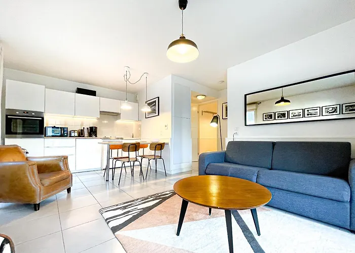 Avec Terrasse - Cite Du Vin *