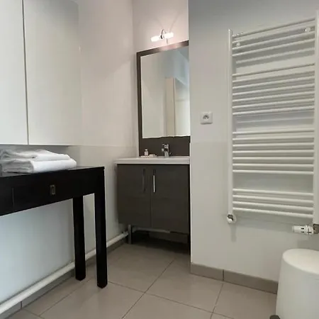 Avec Terrasse - Cite Du Vin Apartament