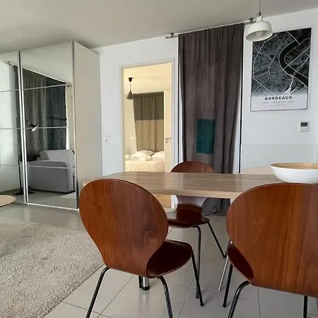 Avec Terrasse - Cite Du Vin Apartamento *